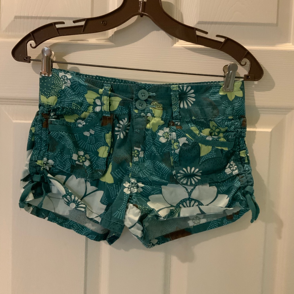 Fun Cotton Flower Shorts
